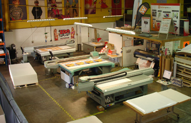 60a7c6fe97a4d84793c9951da35976573407-385x248 Wallace Print Group invests in third digital flatbed